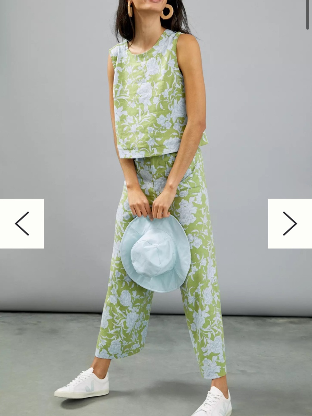 Anthropologie Green and White Floral Wide-Leg Pants - Picture 2 of 10